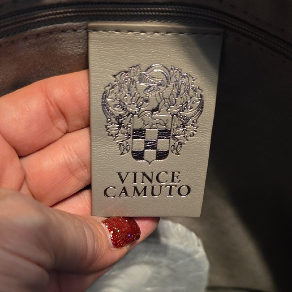 NWT Vince Camuto Tote - Picture 5 of 12